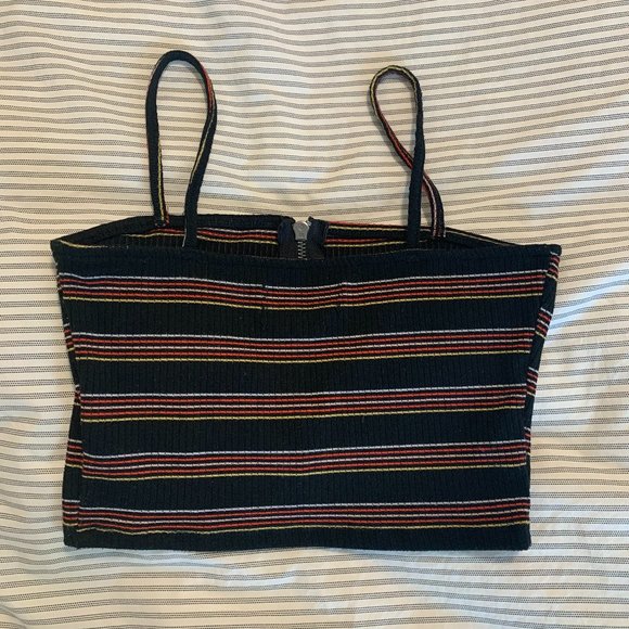 Urban Outfitters zip-up crop top - Picture 3 of 4